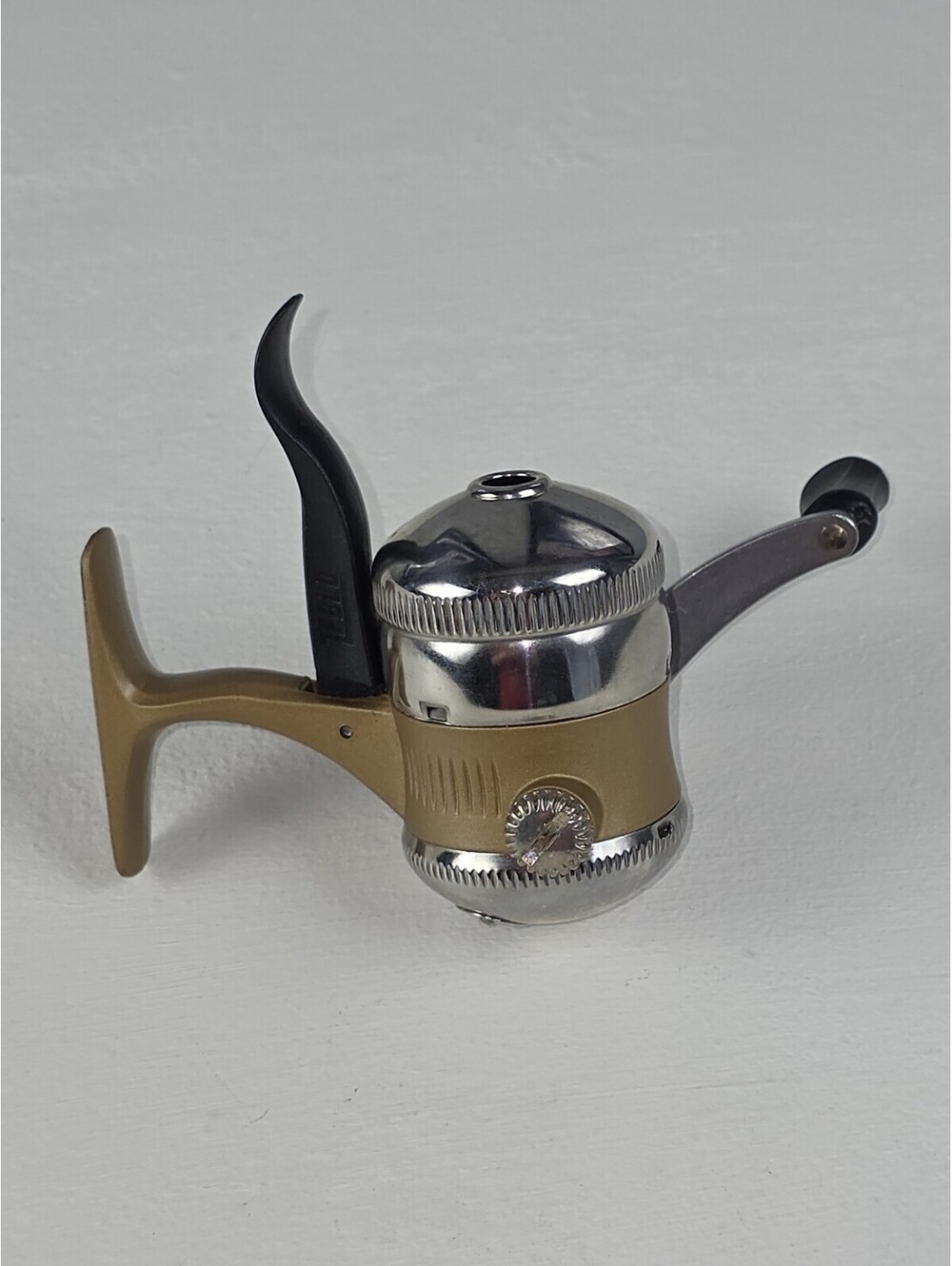 Zebco Authentic 11 Trigger Spin Vintage Casting Fishing Reel Excellent Cond